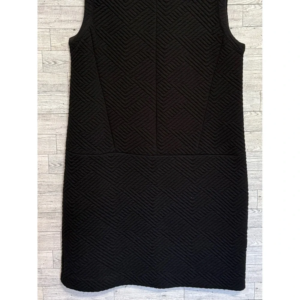 Cynthia‎ Rowley Black Textured Geometric Sleeveless Shift Dress Size 8 Crew Neck